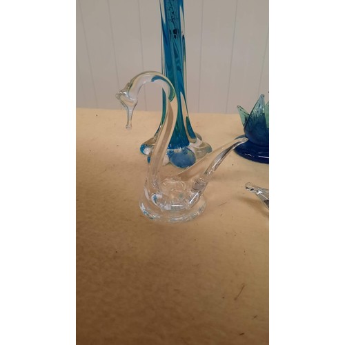 104 - blue and white glassware