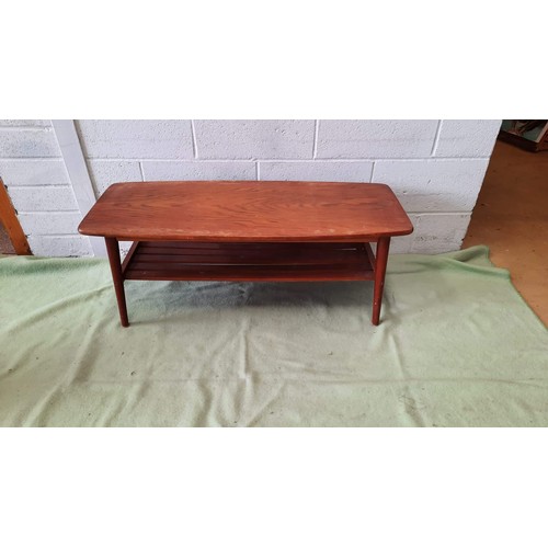 155 - retro mid century coffee table h-40 cmw-104 cmd-43 cm