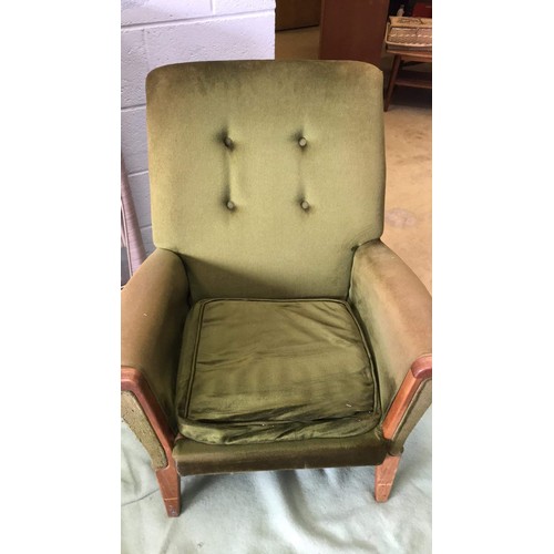 99 - retro green button back chair