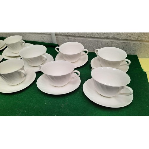 207 - white tea set