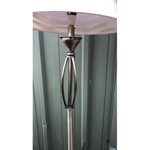 220 - METAL STANDARD LAMP