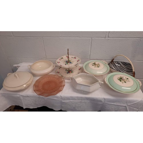 320 - MIXED TABLE WARE