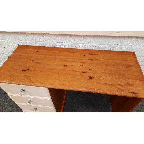 468 - FOUR DRAWER DRESSING TABLE / DESK