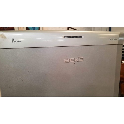 559 - TALL GREY FINISH BEKO FRIDGE NEEDS HANDLE