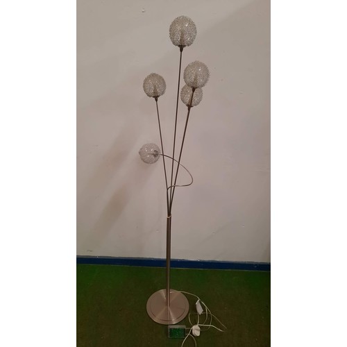 48 - decorative contemporary lamp - working