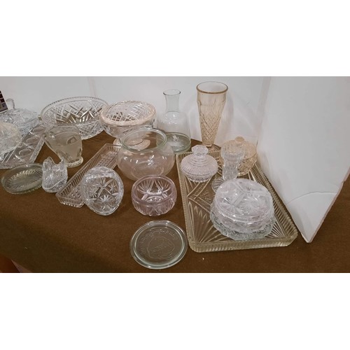 47 - mixed glassware