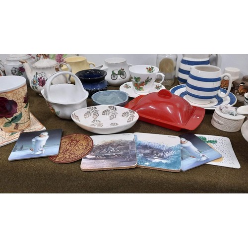 84 - mixed kitchen table ware