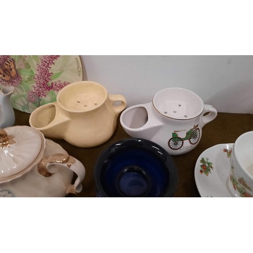 84 - mixed kitchen table ware