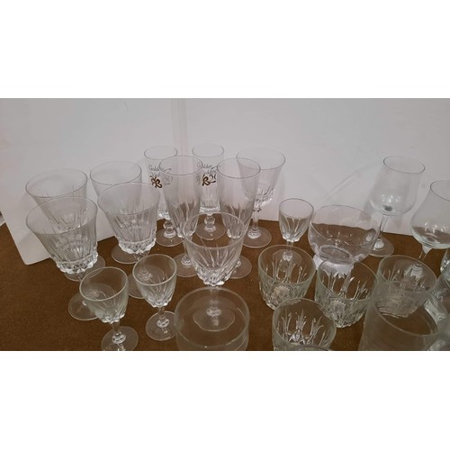 82 - mixed drinking glasses