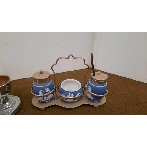 81 - breakfast cruet sets