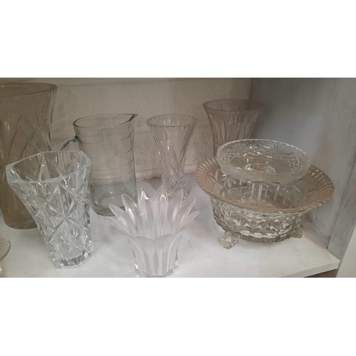 76 - mixed lot of glassware