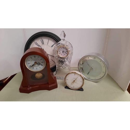 68 - collection of clocks