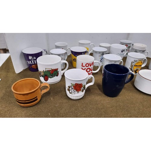 278 - MIXED MUGS