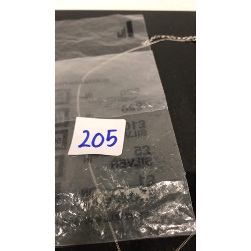 205 - Silver necklace weight 2.33g