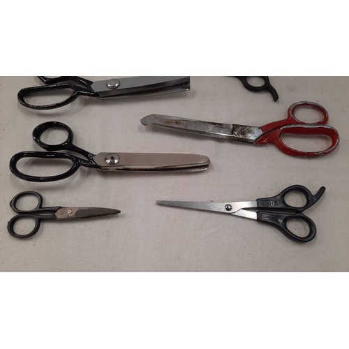 307 - MIXED SCISSORS