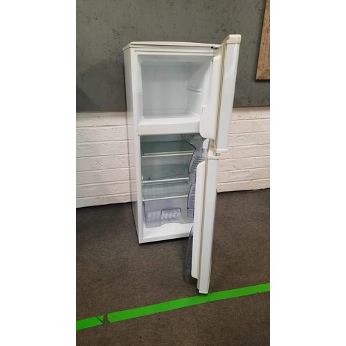 400 - PROLINE FRIDGE / FREEZER