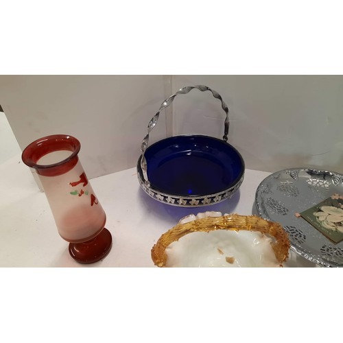 472 - MIXED TABLE WARE