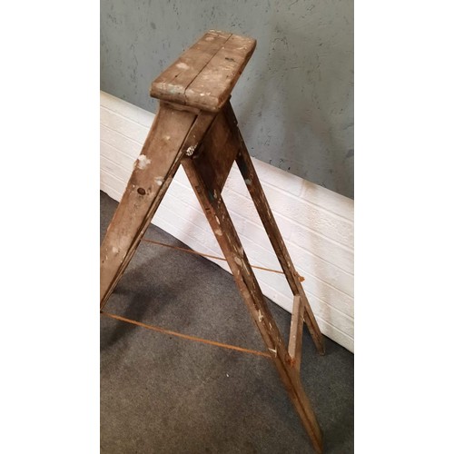 105 - WOODEN STEP LADDER