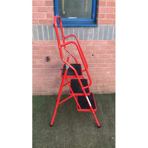 418 - RED STEP LADDER