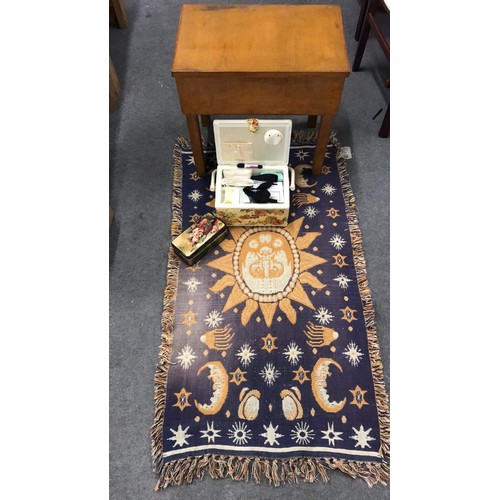 102a - Sewing items, decorative rug & sewing box