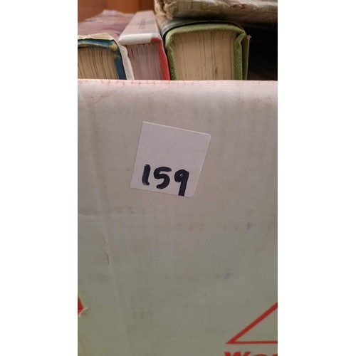 159 - Large quantity of books