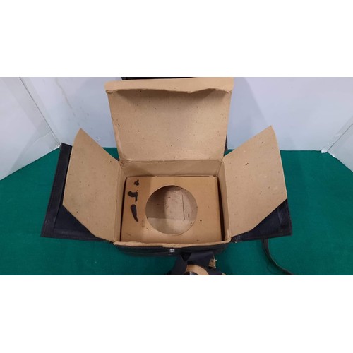 117 - Gas mask in box