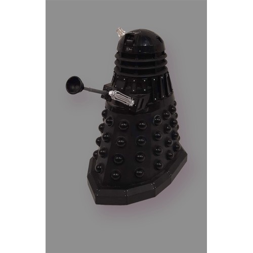 100 - 12 inch model of Dr Who Dalek