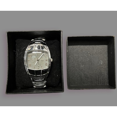 34 - New watch - boxed