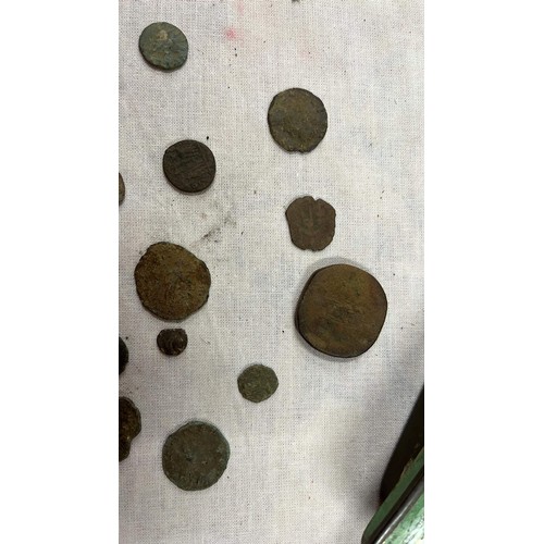 21 - VINTAGE TIN CONTAINING DETECTOR FINDS SOME ROMAN