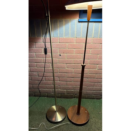 251 - BRASS AND RETRO STANDARD LAMPS