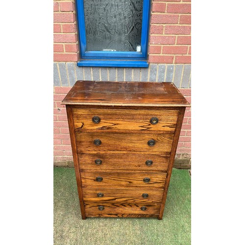 357 - TALL OAK WELLINGTON 6 DRAWER CHEST