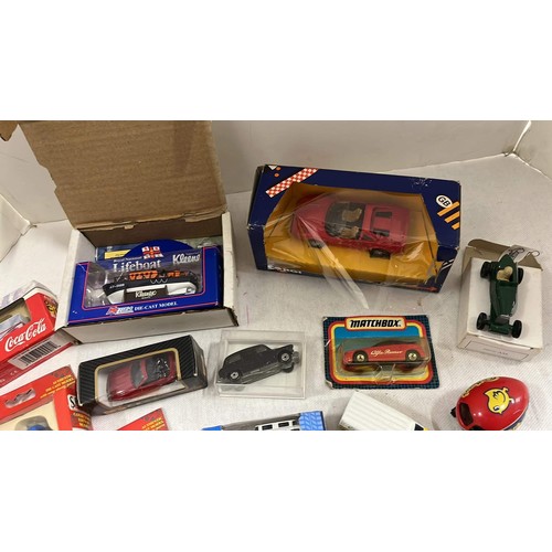 234 - MIXED BOXED CARS / SPEED BIKES AND OTHER TO INCLUDE CORGI AND MATCHBOX