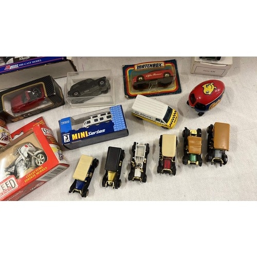 234 - MIXED BOXED CARS / SPEED BIKES AND OTHER TO INCLUDE CORGI AND MATCHBOX