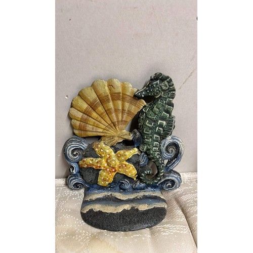 475 - SEAHORSE THEMED METAL DOOR STOP