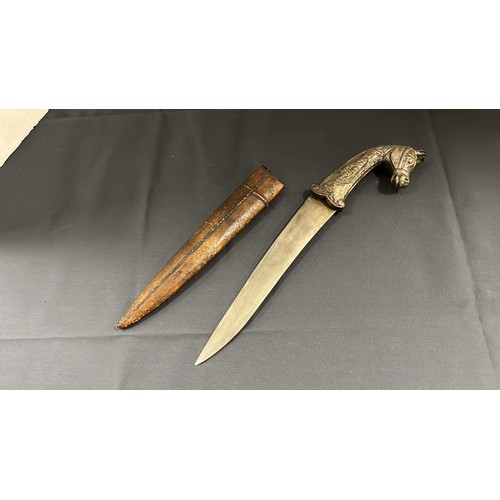 152 - HORSE HEAD DAGGER IN SHEATH