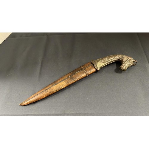 152 - HORSE HEAD DAGGER IN SHEATH