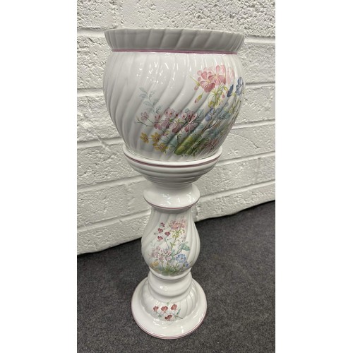 84 - WHITE FLORAL POT ON STAND