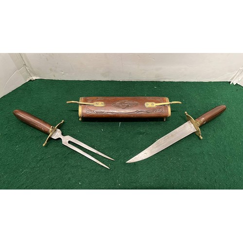 397 - CARVED WOODEN CASED CARVING KNIFE SET