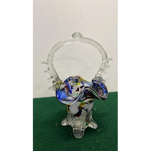 520 - MURANO GLASS BASKET