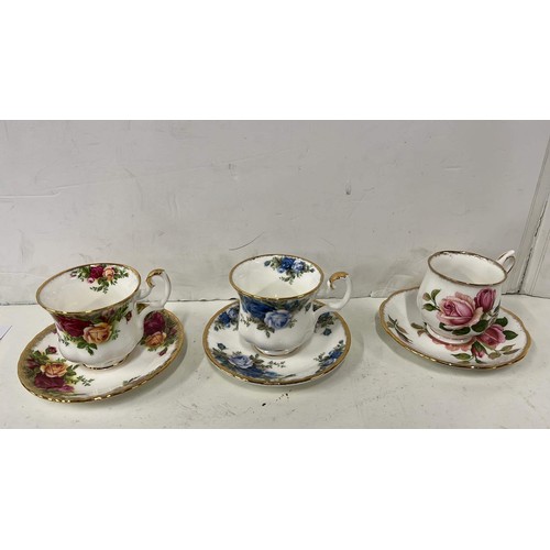 534 - ROYAL ALBERT  TEA AND COFFEE CUPS WITH SAUCERS