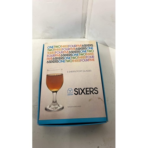 584 - BOXED RETRO GLASSES