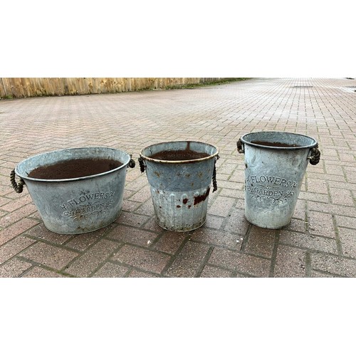 527 - METAL BUCKETS