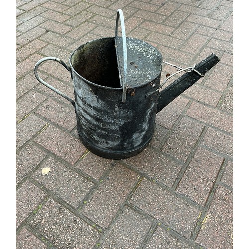 522 - LARGE WATERING CAN