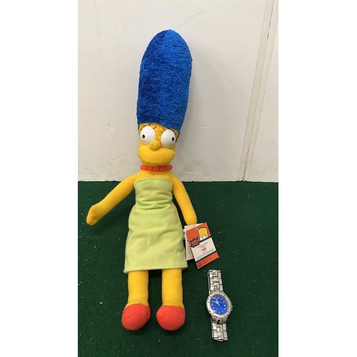 3 - MARGE SIMPSON AND WATCH WORKING