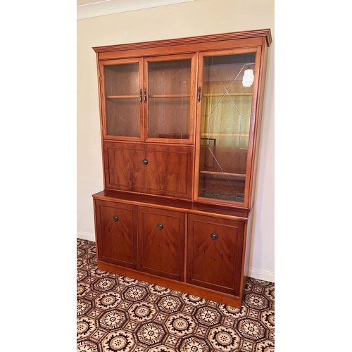 34 - CHERRY FINISH LOUNGE UNIT