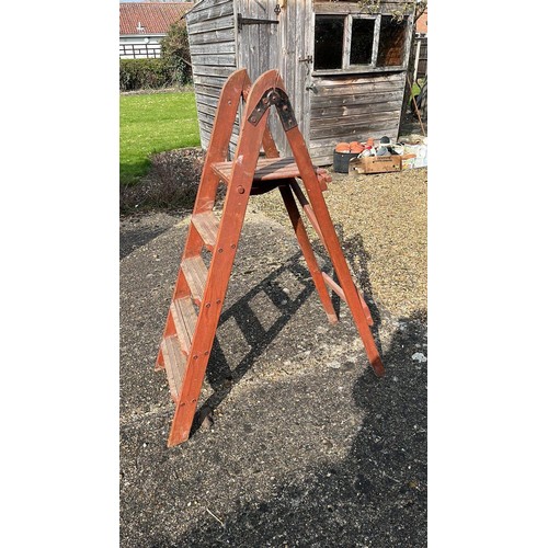 37 - WOODEN STEP LADDER