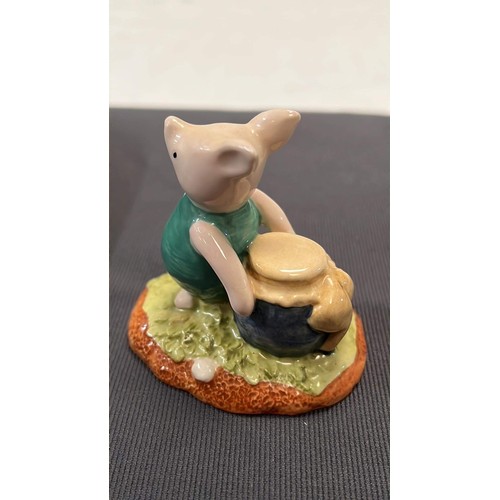 1 - ROYAL DOULTON WINNIE THE POOH PIGLET AND THE HONEY POT WP 29