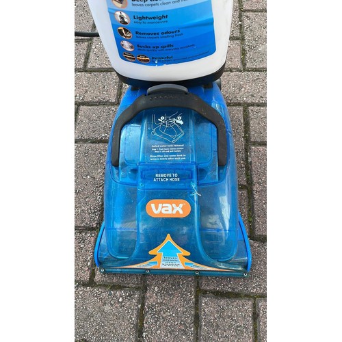 382 - VAX RAPIDE DELUX CARPET WASHER