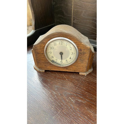 418 - TWO OAK CASED MANTLE CLOCKS