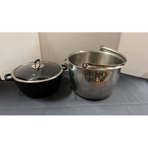 591 - STAINLESS STEEL JAM PAN AND COOK POT